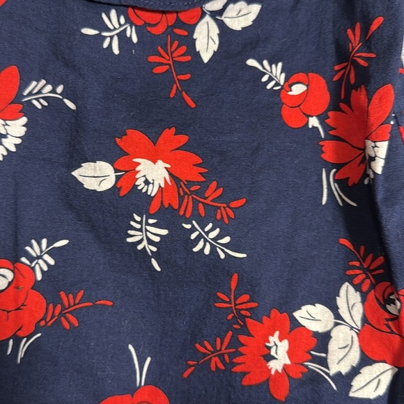 Janie and Jack girls size 3 lightweight 
Floral Kids Top - Red‎ white and Blue - Picture 3 of 5